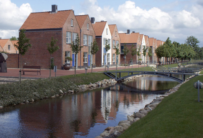 5 ferielejligheder langs kanalen i ribe byferie resort